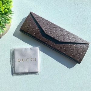 NWOT GUCCI Tri-Fold Leather Glasses Case